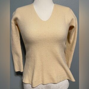 Lafayette 148 Cashmere Wool Sweater V Neck Cream Ivory Quiet Luxury Chic Petite